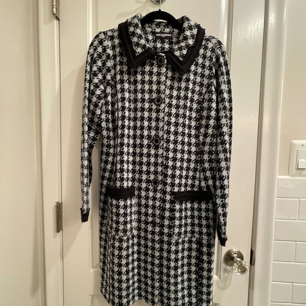 Herringbone pattern dress coat